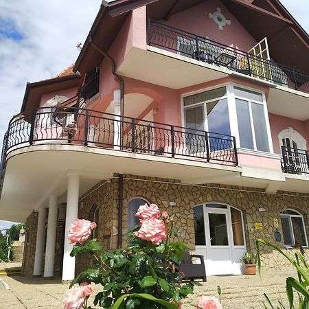 Manor Villa Hévíz Eksteriør bilde