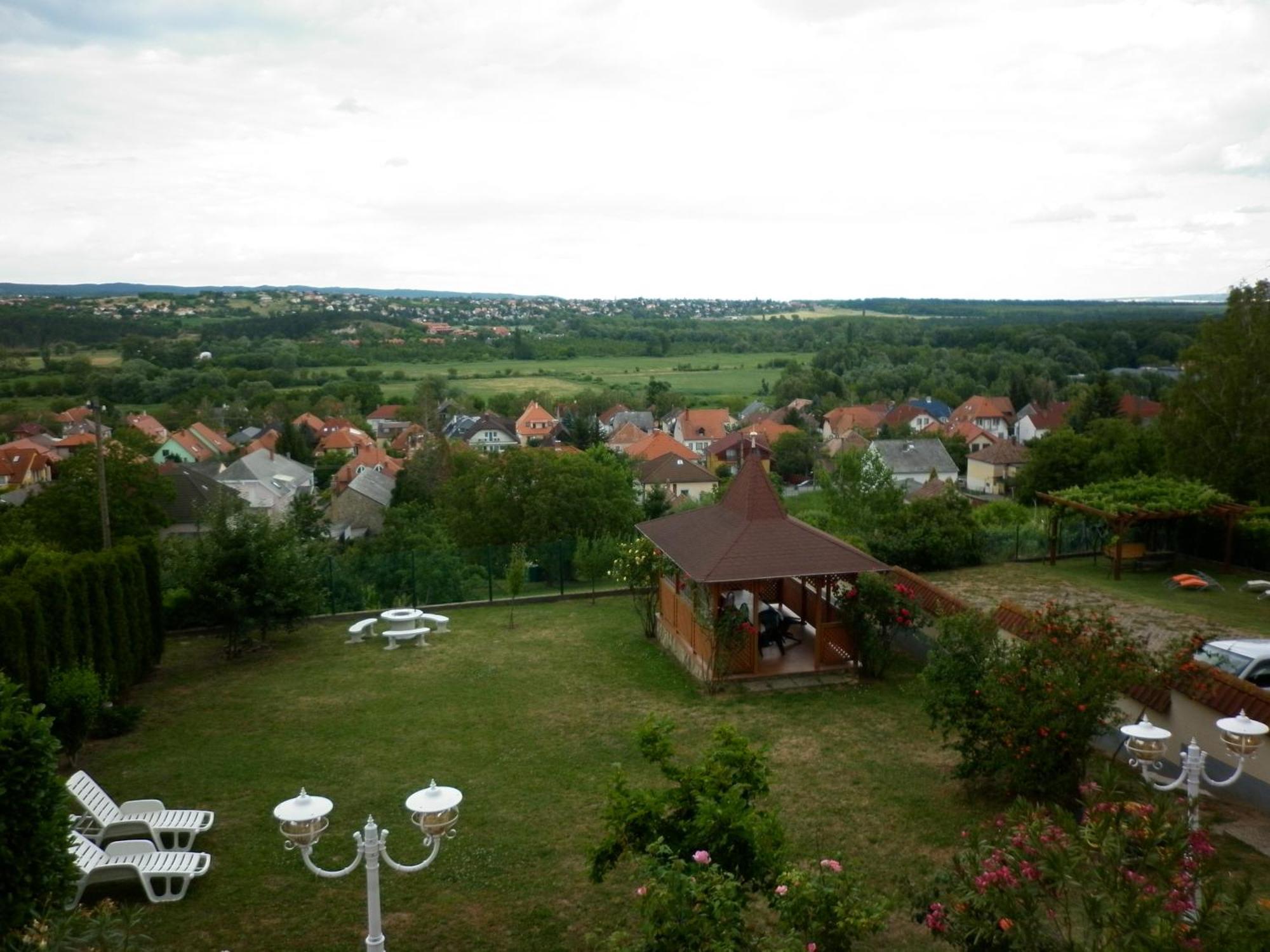 Manor Villa Hévíz Eksteriør bilde
